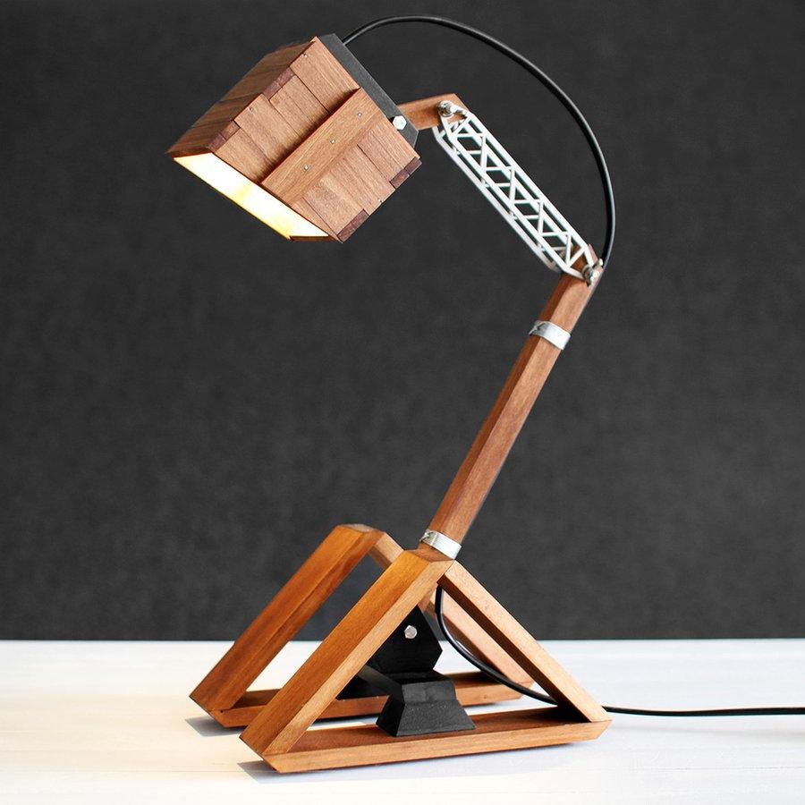 TANK adjustable desk lamp